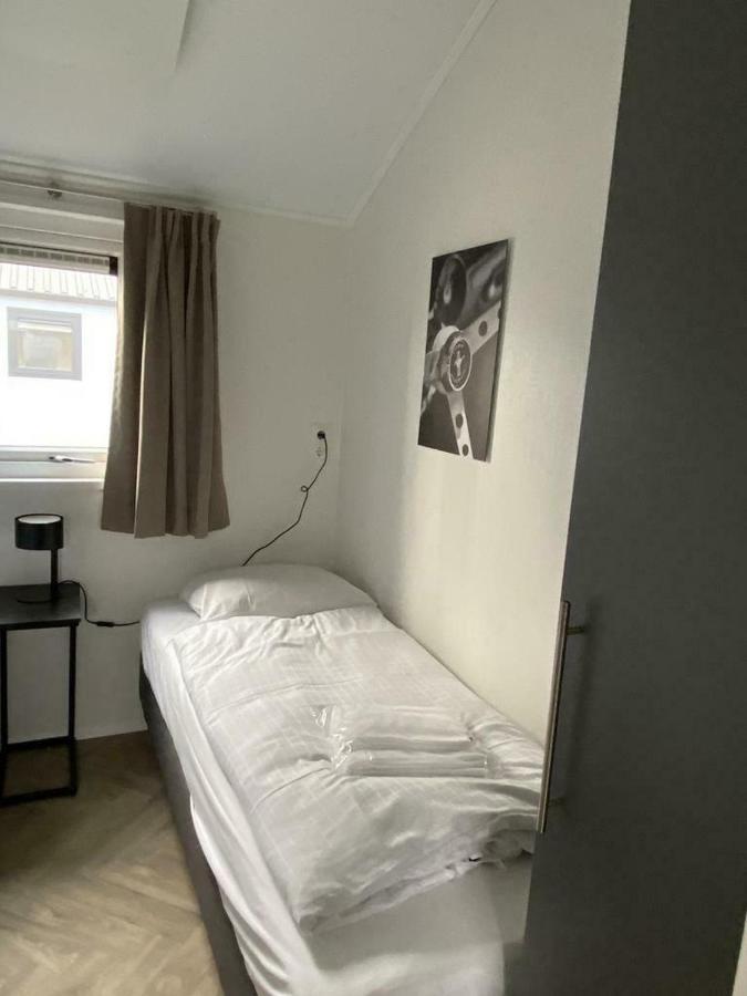 Luxe En Gezellig Chalet Aan Veluwemeer 4 Pers Hulshorst Exteriér fotografie